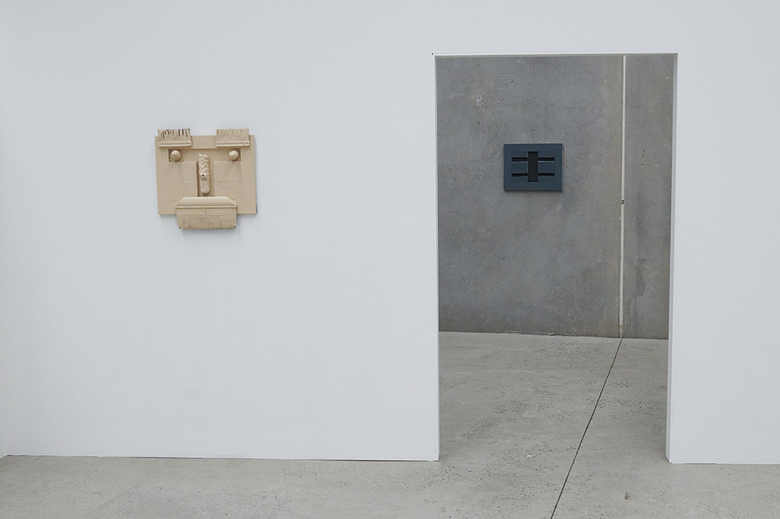 Oscar Perry Spoorloos installation view