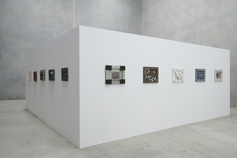 Oscar Perry Spoorloos installation view