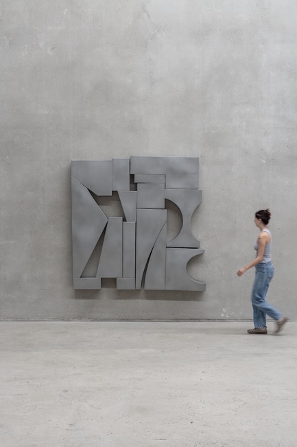 AVR_Wonder wall_scale