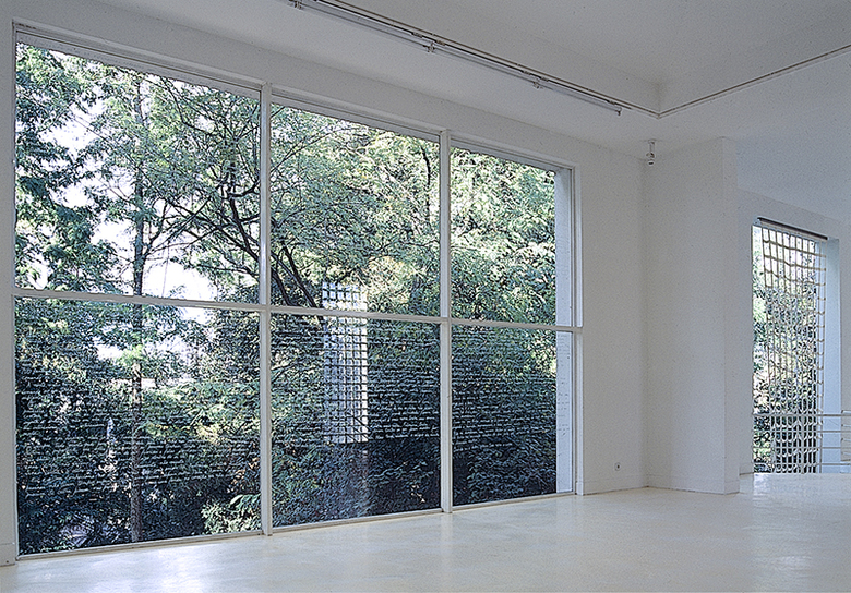 installation view: Narelle Jubelin - ECRU, 1998 | Pavilhão Branco, Institute de Arte Contemporanea, Lisbon